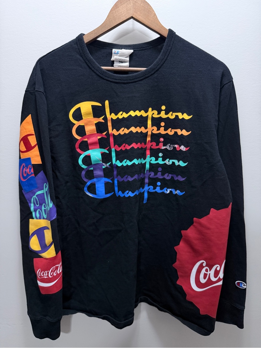 Champion x Coca-Cola Black Crewneck Tee with Multicolor Tag Logo Size M 27.5x23